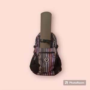 Aurorae yoga mat backpack- multicolor
